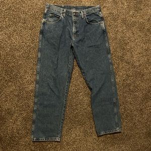 carhartt-like rustler jeans pretty good condition no flaws size 34X29